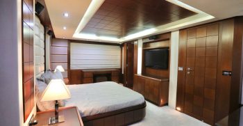 Buy Yachts Azimut 95 www.yachts.sc Yachts Broker Yachts Seller Seychelles Yachts Market Best Yachts for Sale (26)